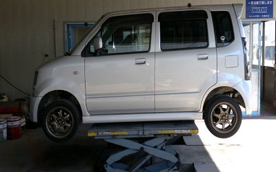 小金井自動車鈑金塗装 小金井自動車 小山市 自動車修理 板金塗装 車検 自動車整備 オークション代行 新車 中古車販売
